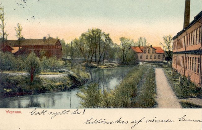 Lagan. (bryggeriet i bakgrunden och pinnstolsfabriken till höger) (ca 1905)