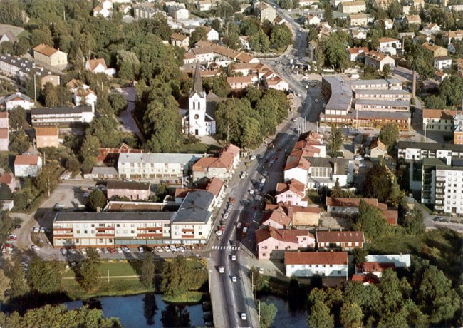 Flygfoto över centrum av Värnamo 1971