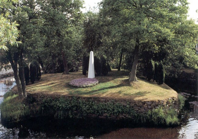 Mlaren och hans park, Sten Dunr