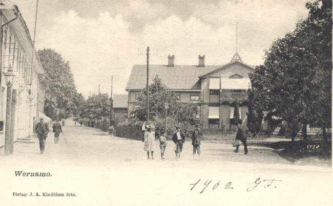Gstisplan med Turisten i bakgrunden ca 1902