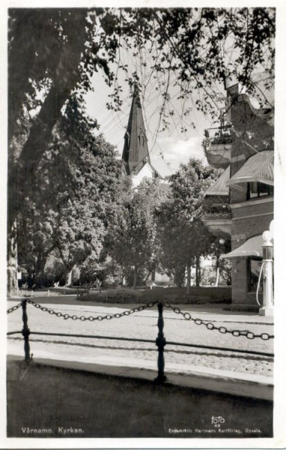 Vrnamo Kyrka, med bron ver Krcklebcken