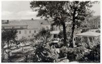 Stadshotellet med trdgrd